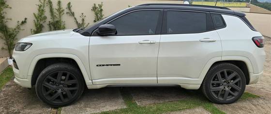 JEEP COMPASS 1.3 T270 TURBO FLEX S AT6 JEEP COMPASS 1.3 T270 TURBO FLEX S AT6